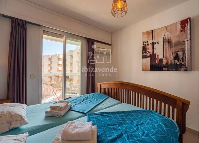 2 bedroom Flat for rent in Ibiza / Eivissa town with pool - € 4,500 (Ref: 8731794)