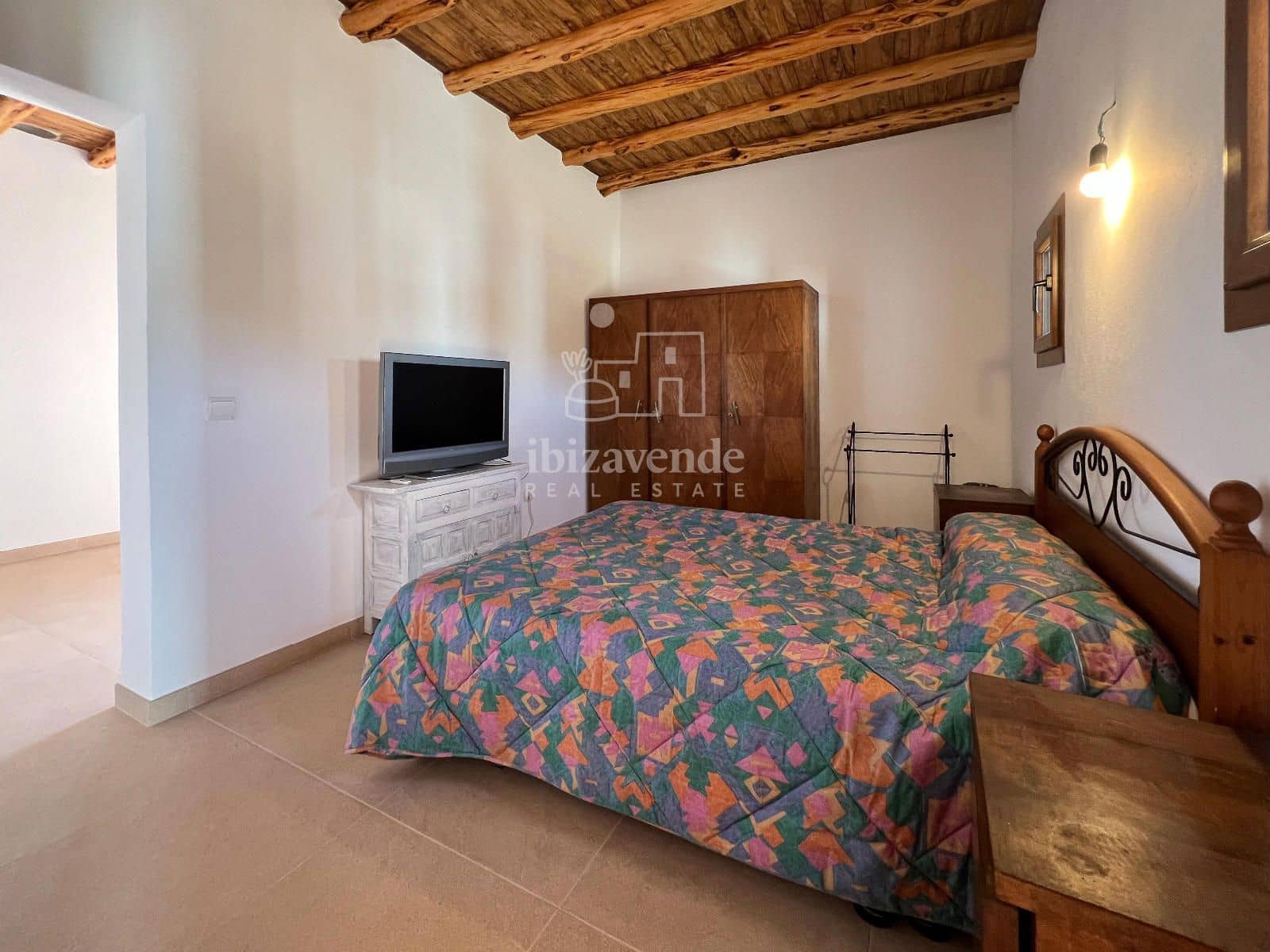 6 soveværelse Villa til leje i Santa Eulalia / Santa Eularia med garage - € 6.000 (Ref: 8771029)