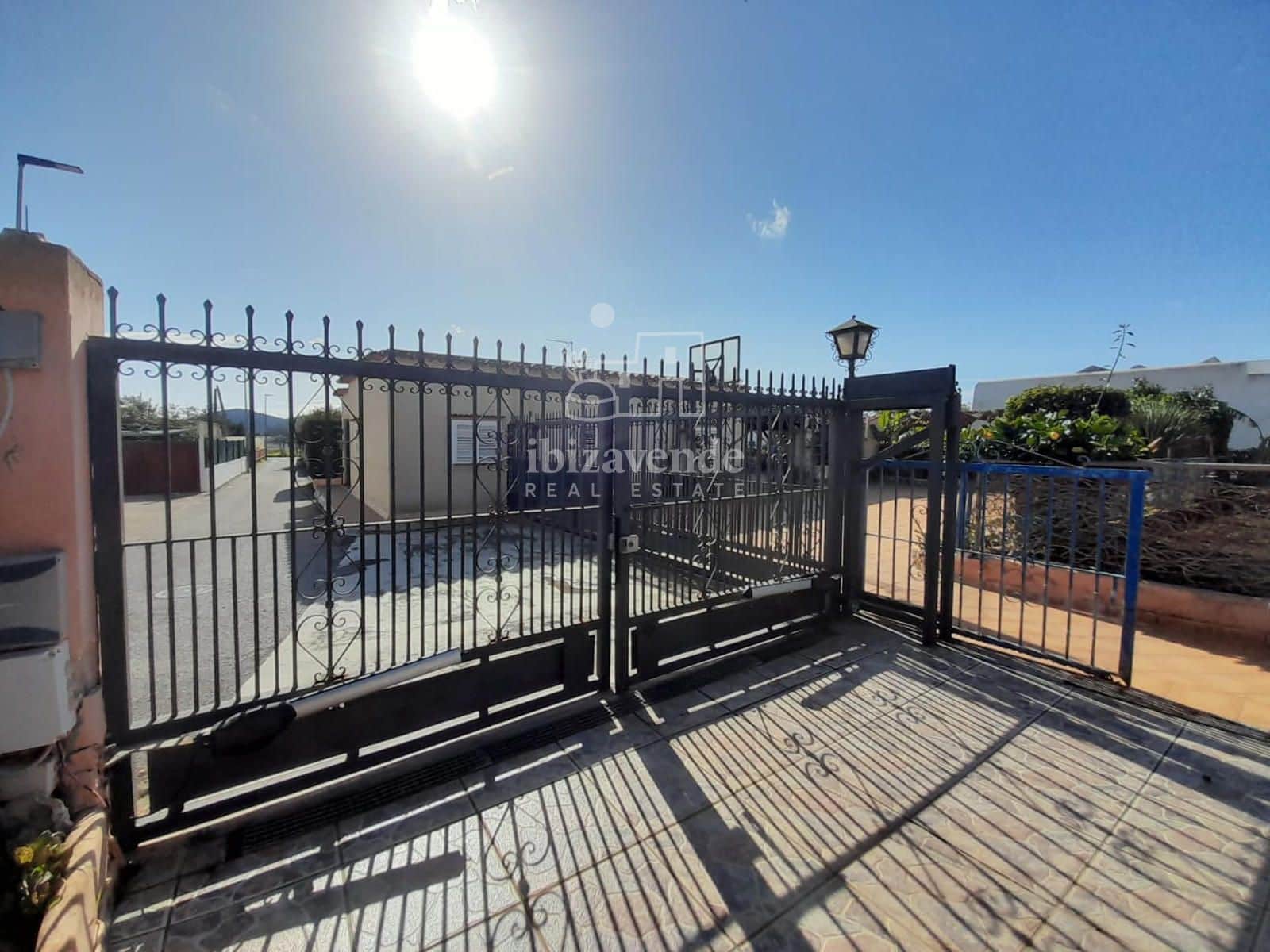 3 soveværelse Villa til salg i Sant Jordi de Ses Salines med swimmingpool garage - € 1.490.000 (Ref: 8783814)