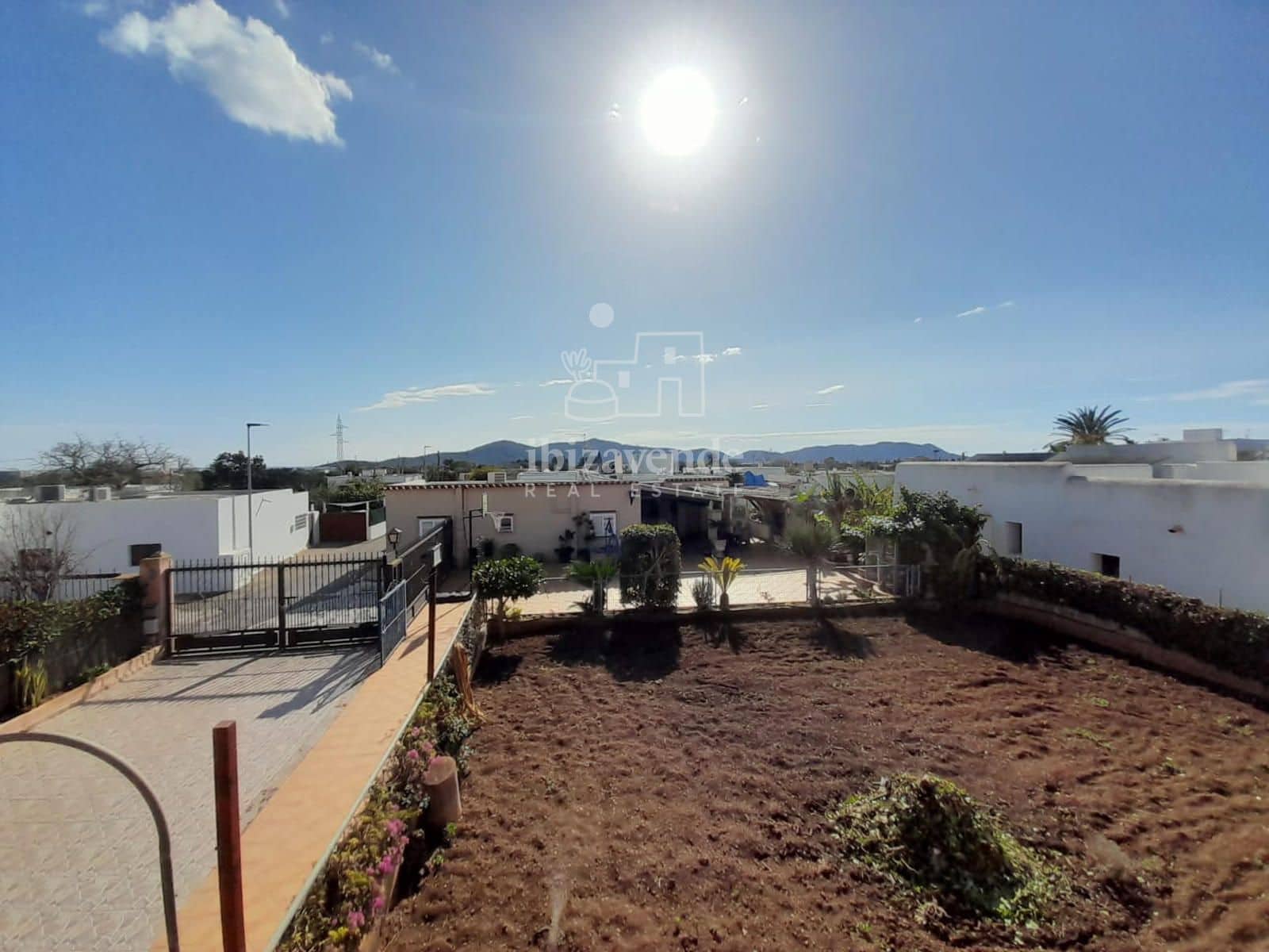 3 soveværelse Villa til salg i Sant Jordi de Ses Salines med swimmingpool garage - € 1.490.000 (Ref: 8783814)