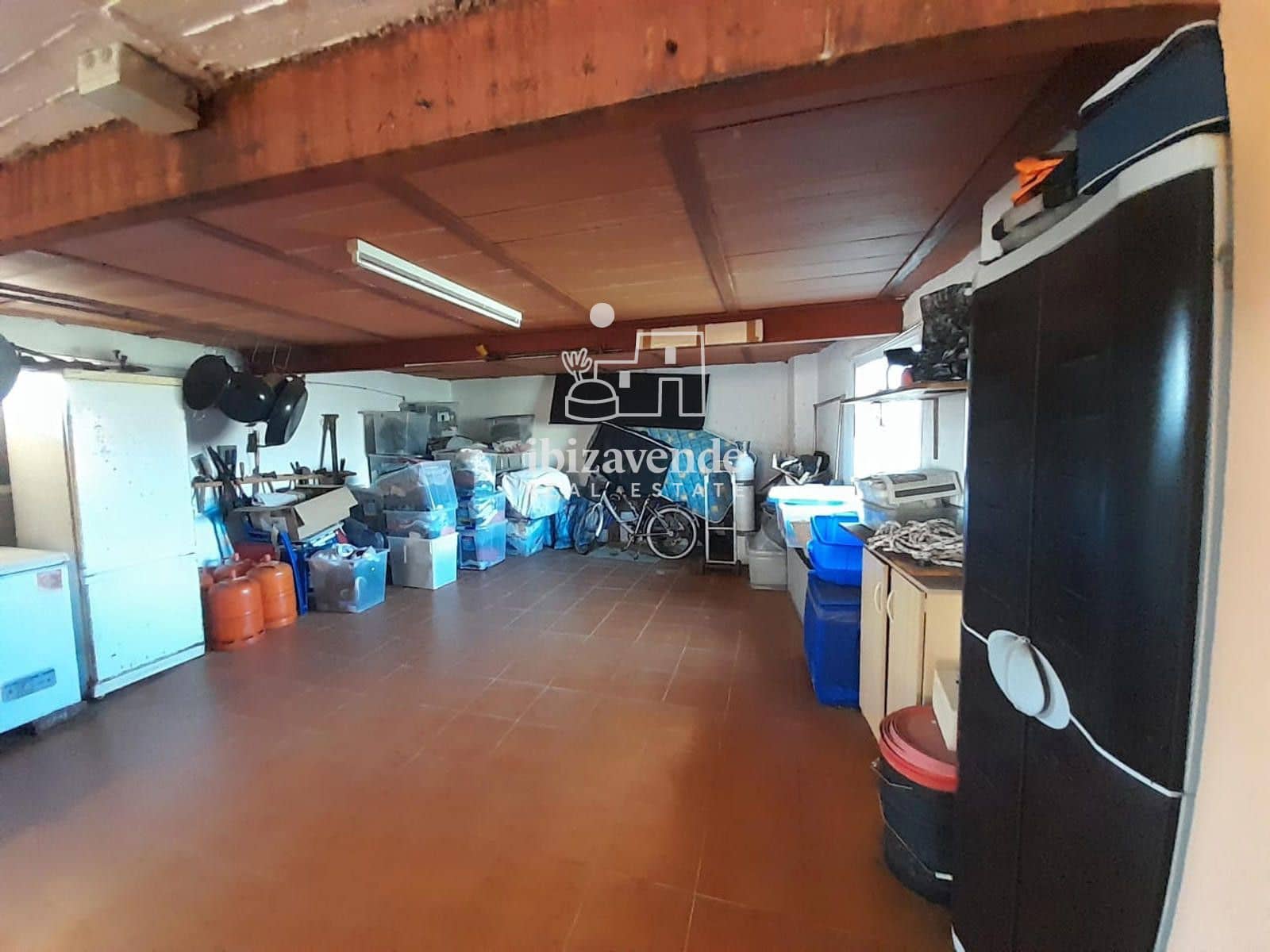 3 makuuhuone Huvila myytävänä paikassa Sant Jordi de Ses Salines mukana uima-altaan 
autotalli - 1 190 000 € (Ref: 8783814)