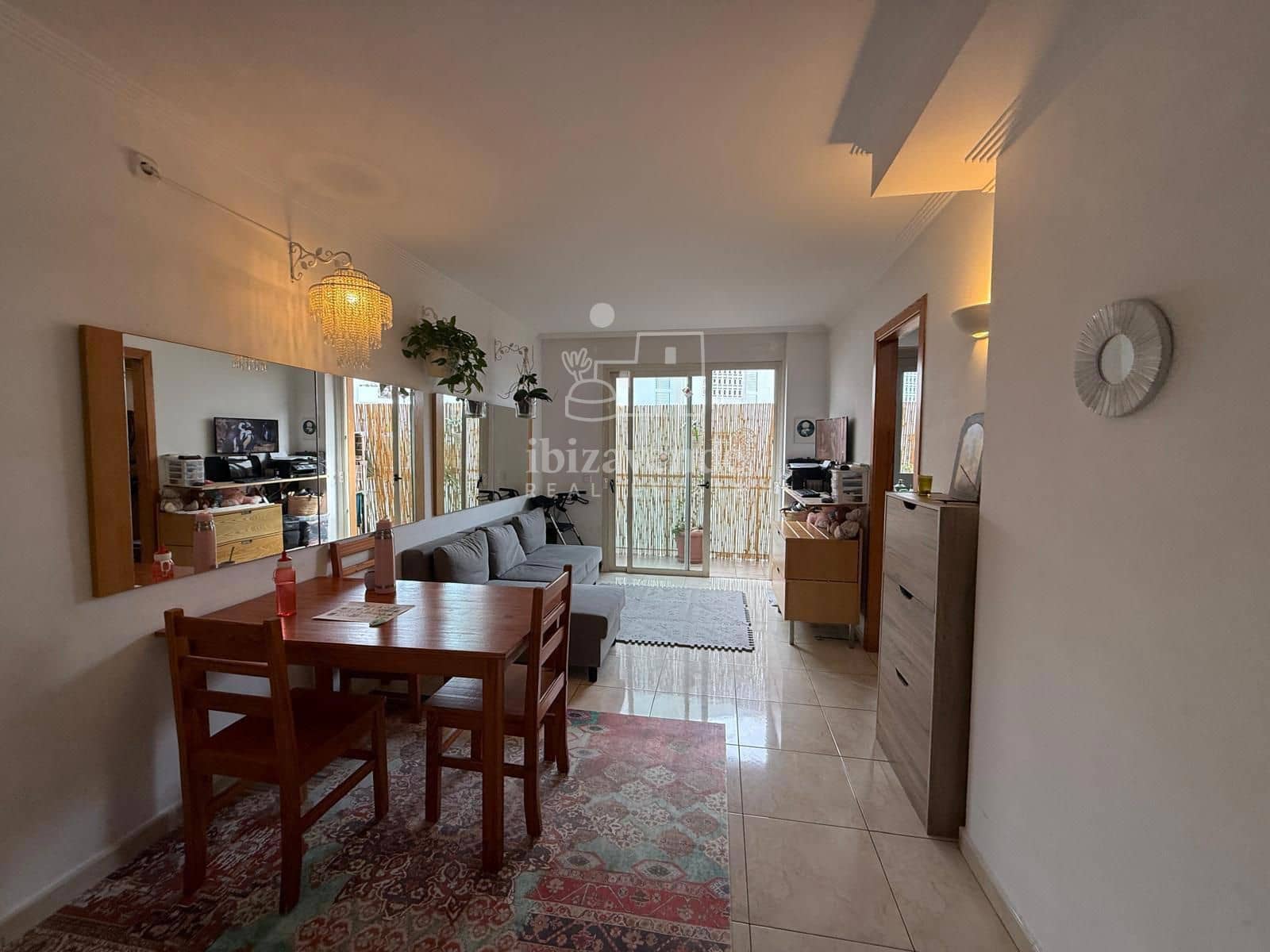 2 slaapkamer Flat te koop in Sant Antoni de Portmany - € 395.000 (Ref: 8783815)