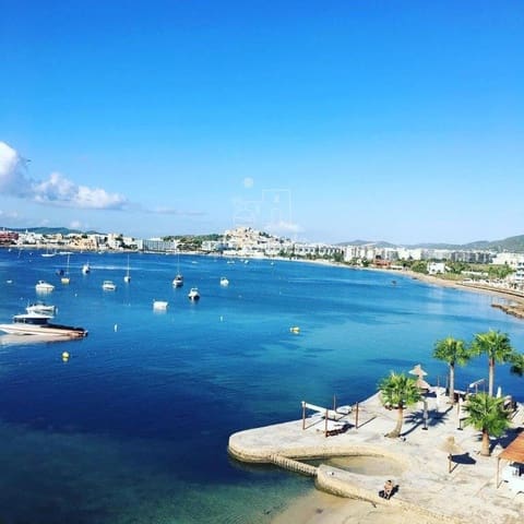 7 sovrum Villa till salu i Santa Eulalia / Santa Eularia med pool garage - 15 000 000 € (Ref: 8783816)