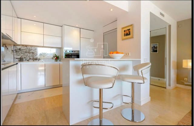 2 soverom Leilighet til salgs i Roca Llisa, Santa Eulalia / Santa Eularia med svømmebasseng garasje - € 950 000 (Ref: 8789414)