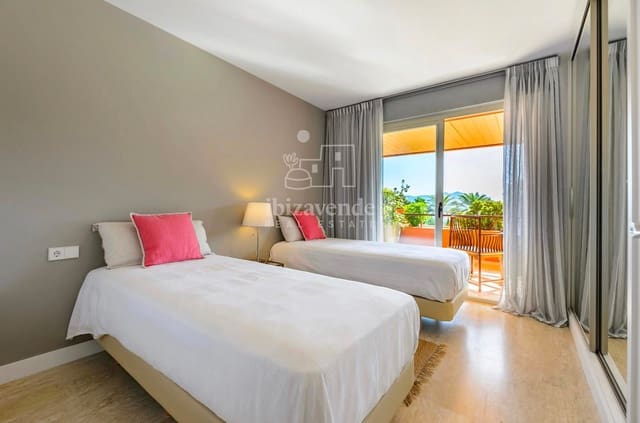 2 soverom Leilighet til salgs i Roca Llisa, Santa Eulalia / Santa Eularia med svømmebasseng garasje - € 950 000 (Ref: 8789414)