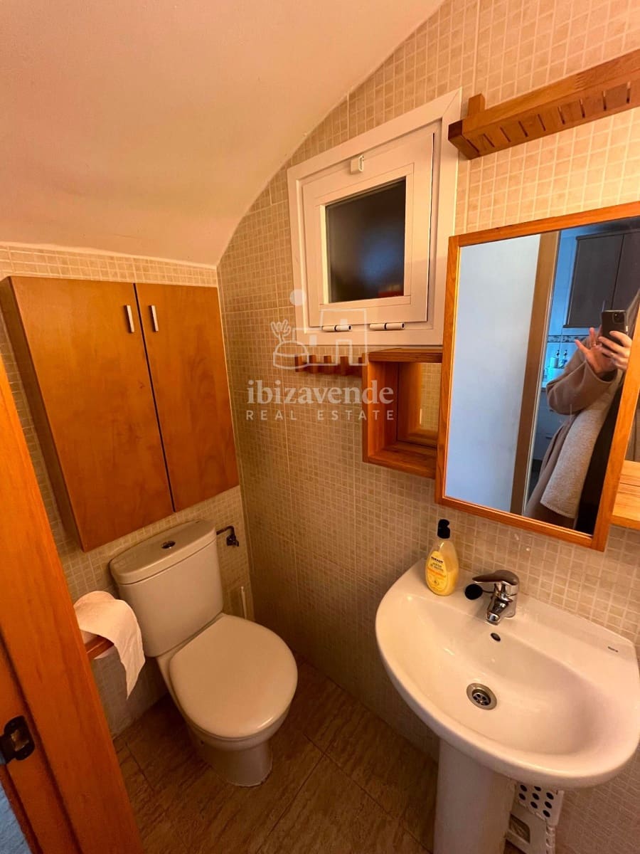 Maison de Ville de 2 chambres à louer à Cala d'en Bou avec piscine garage - 1 250 € (Ref: 8792278)