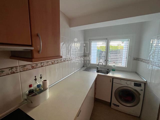 2 bedroom Townhouse for rent in Cala d'en Bou, San Jose / Sant Josep de Sa Talaia with pool garage - € 1,250 (Ref: 8792278)