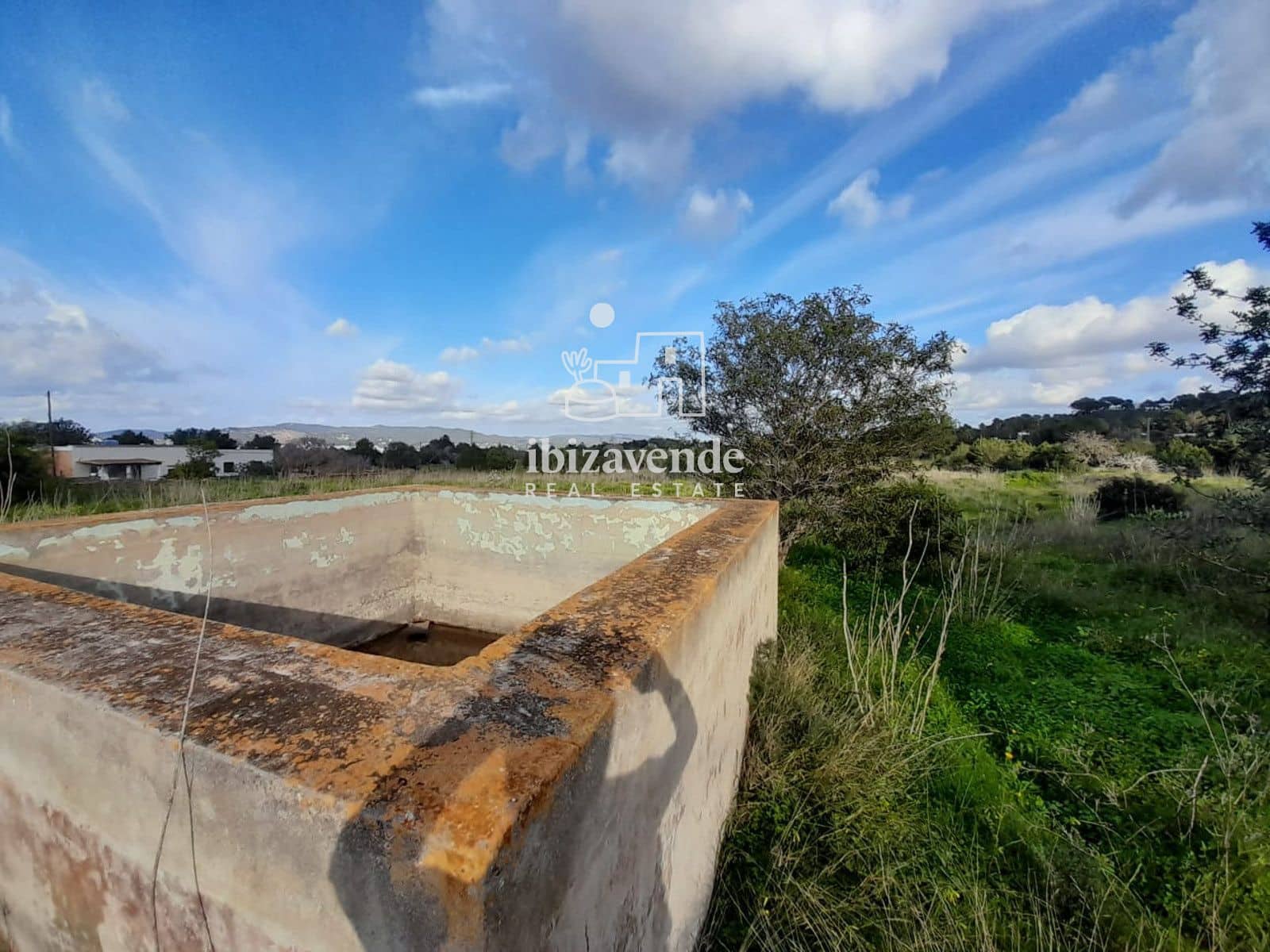 Działka budowlana na sprzedaż w Cala d'en Bou - 1 690 000 € (Ref: 8798843)