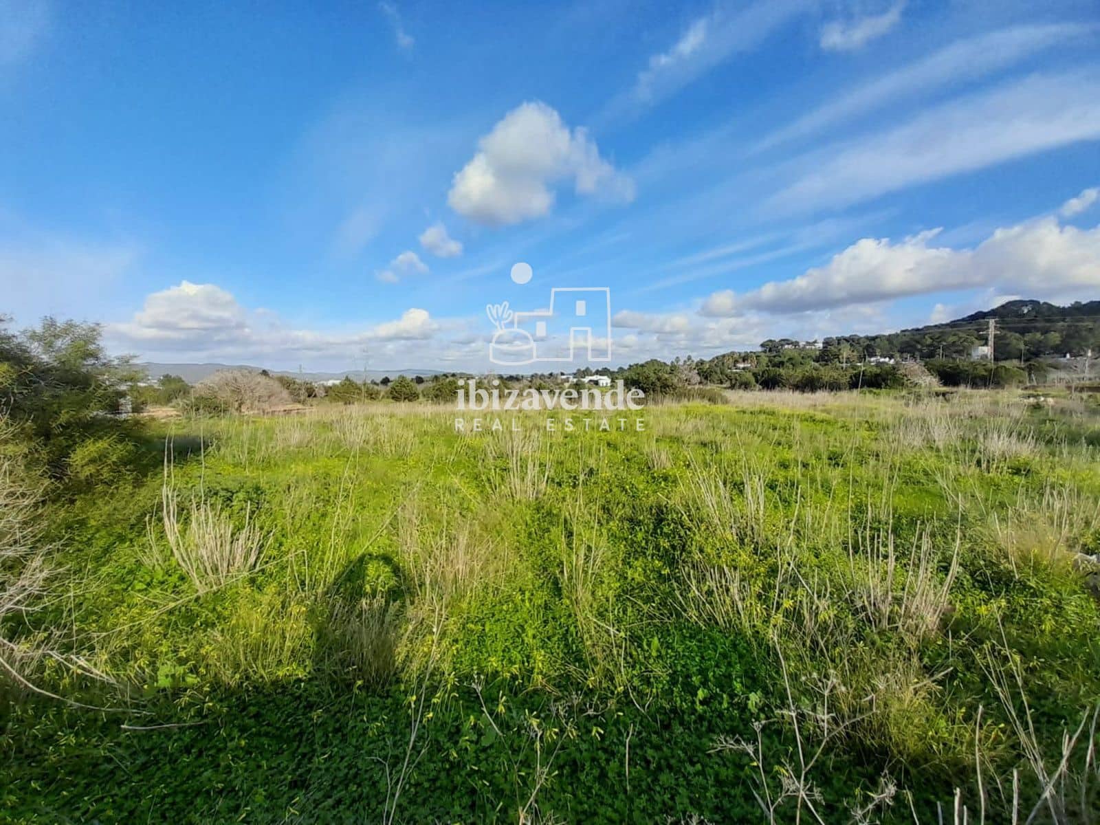 Działka budowlana na sprzedaż w Cala d'en Bou - 1 690 000 € (Ref: 8798843)