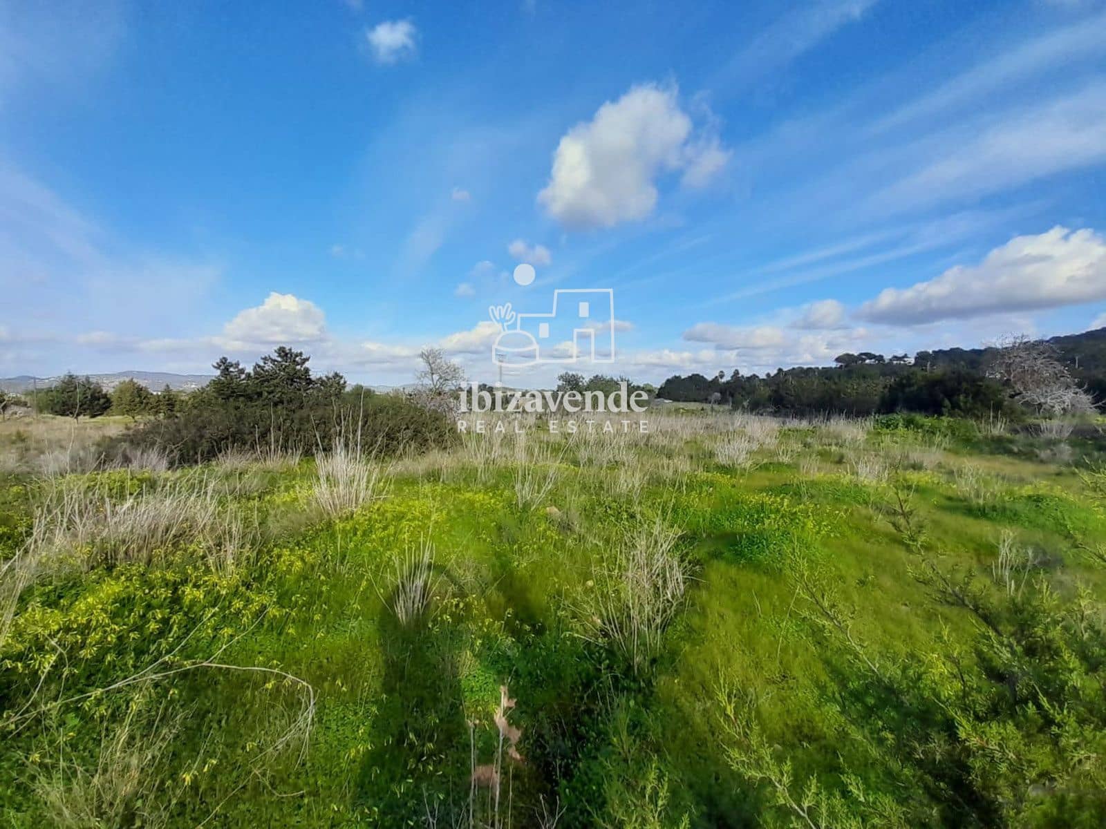 Działka budowlana na sprzedaż w Cala d'en Bou - 1 690 000 € (Ref: 8798843)