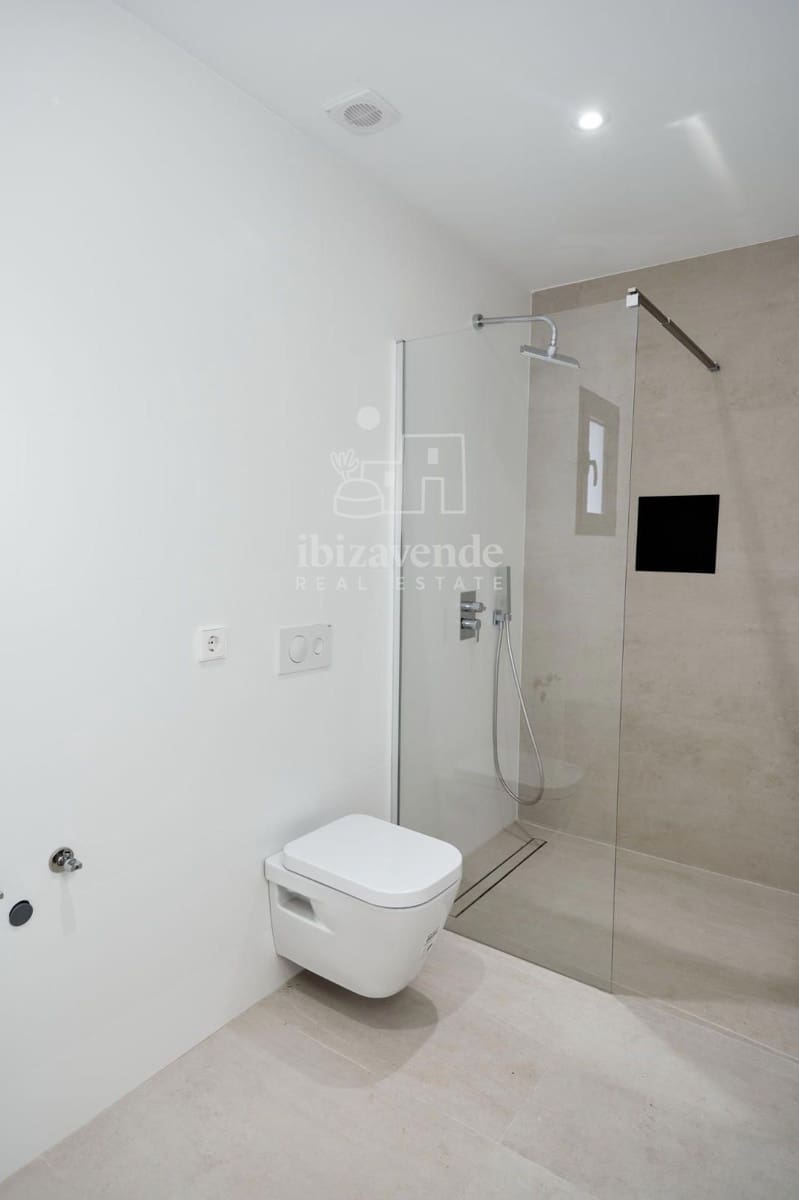 5 soveværelse Villa til salg i Sant Antoni de Portmany med swimmingpool garage - € 1.600.000 (Ref: 8847431)