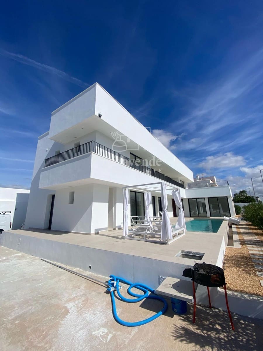 5 soveværelse Villa til salg i Sant Antoni de Portmany med swimmingpool garage - € 1.600.000 (Ref: 8847431)