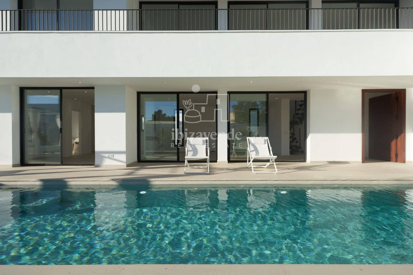 5 soveværelse Villa til salg i Sant Antoni de Portmany med swimmingpool garage - € 1.600.000 (Ref: 8847431)