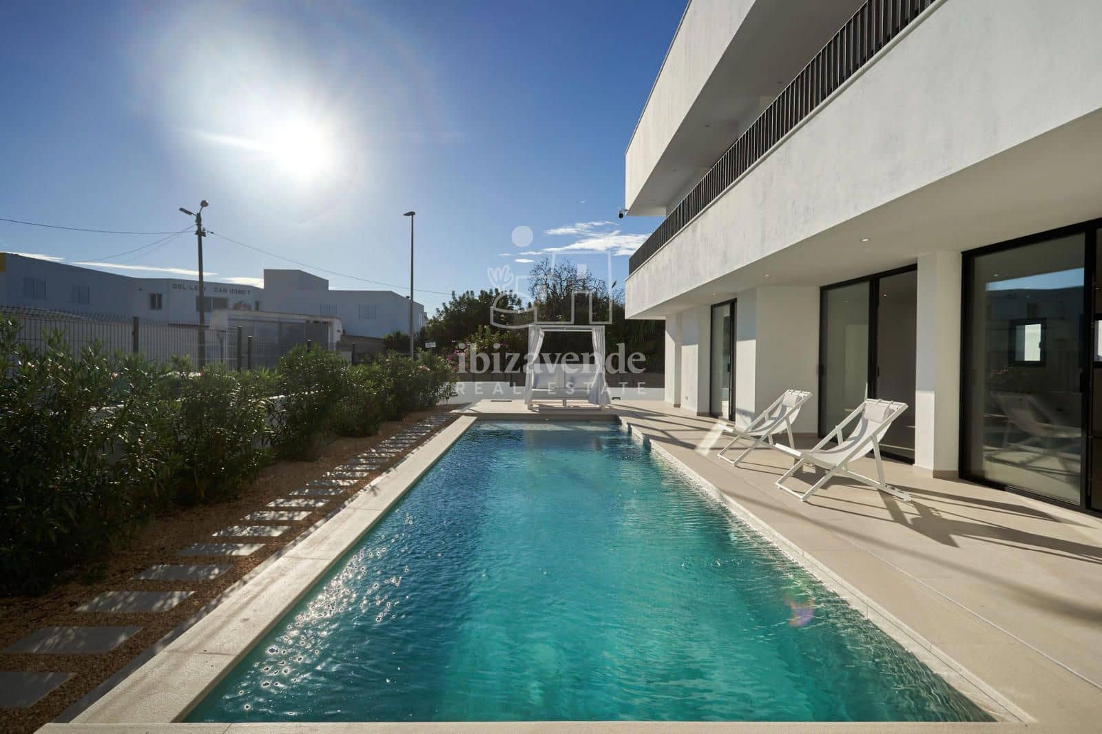 5 soveværelse Villa til salg i Sant Antoni de Portmany med swimmingpool garage - € 1.600.000 (Ref: 8847431)