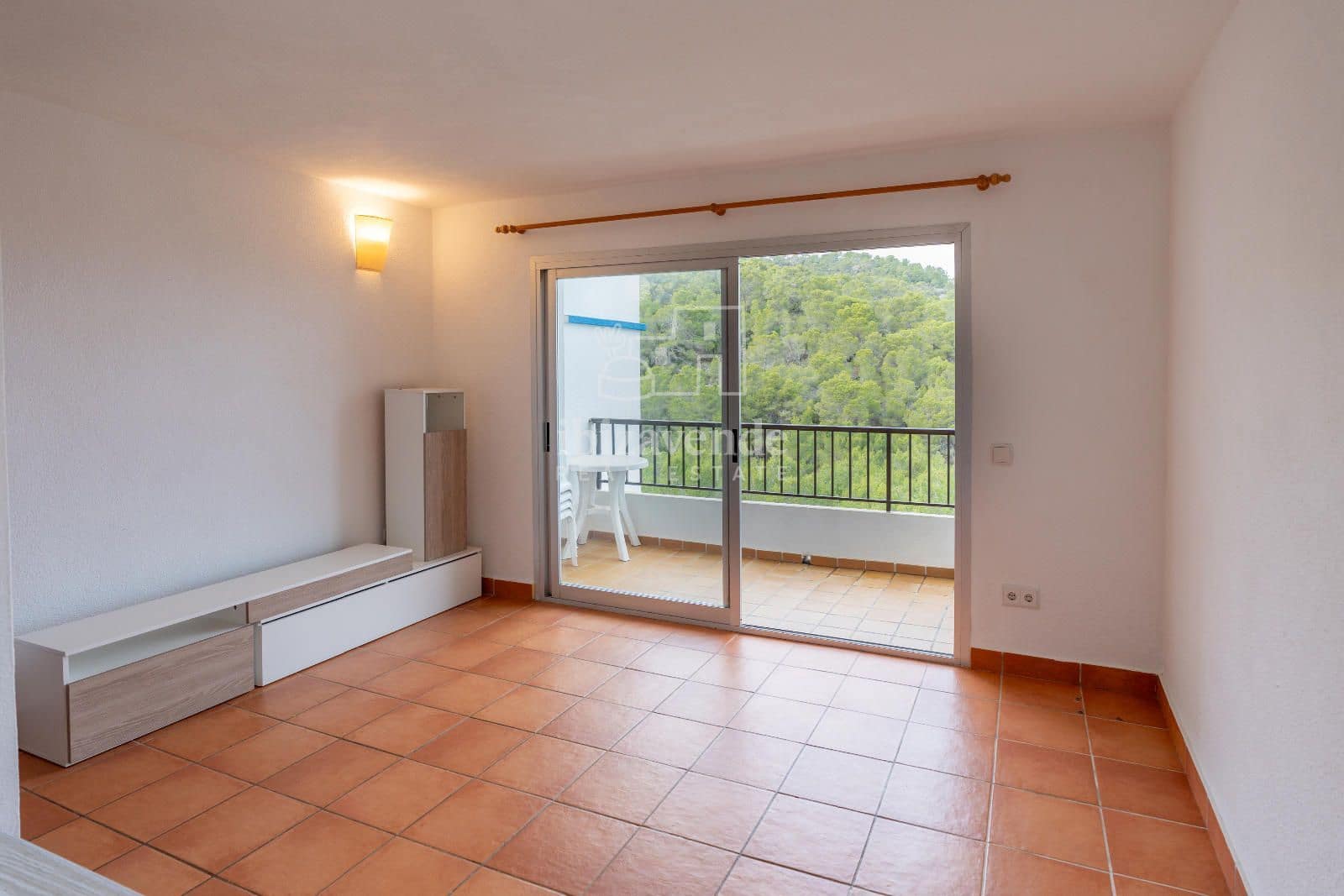 1 soveværelse Lejlighed til salg i Sant Joan de Labritja med garage - € 315.000 (Ref: 8875911)