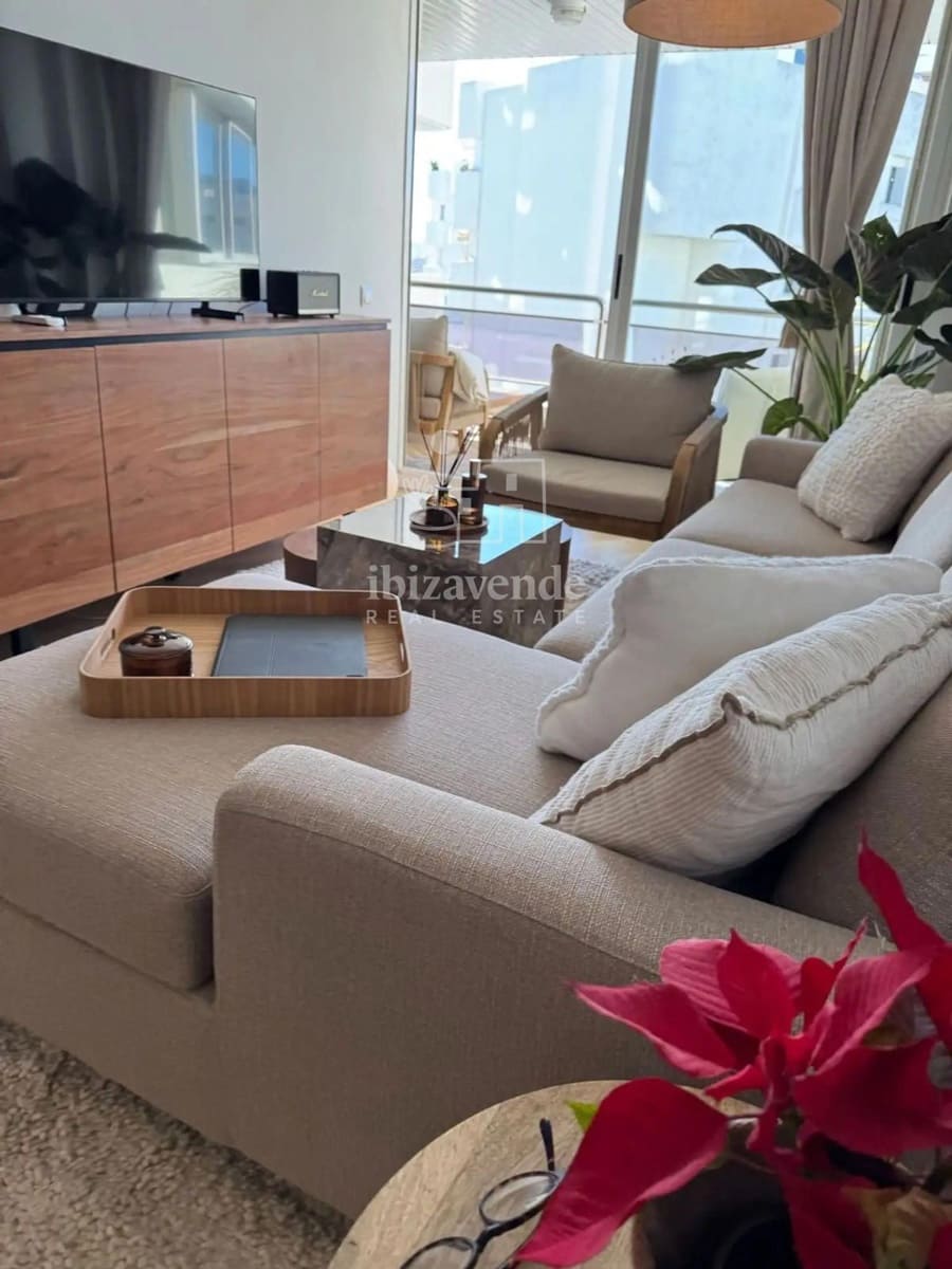 2 soverom Leilighet til salgs i Ibiza by med svømmebasseng - € 849 000 (Ref: 8886345)