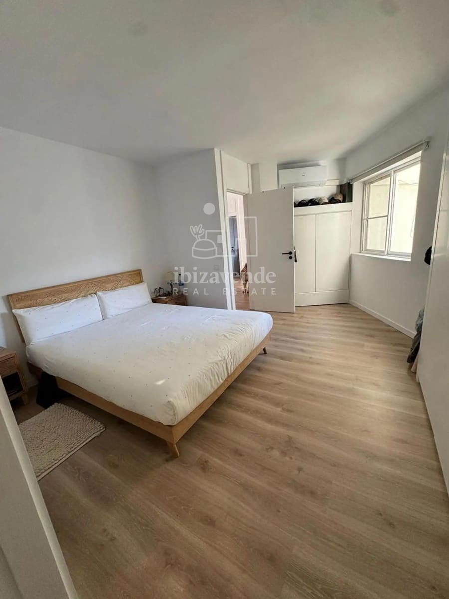 2 soverom Leilighet til salgs i Ibiza by med svømmebasseng - € 849 000 (Ref: 8886345)