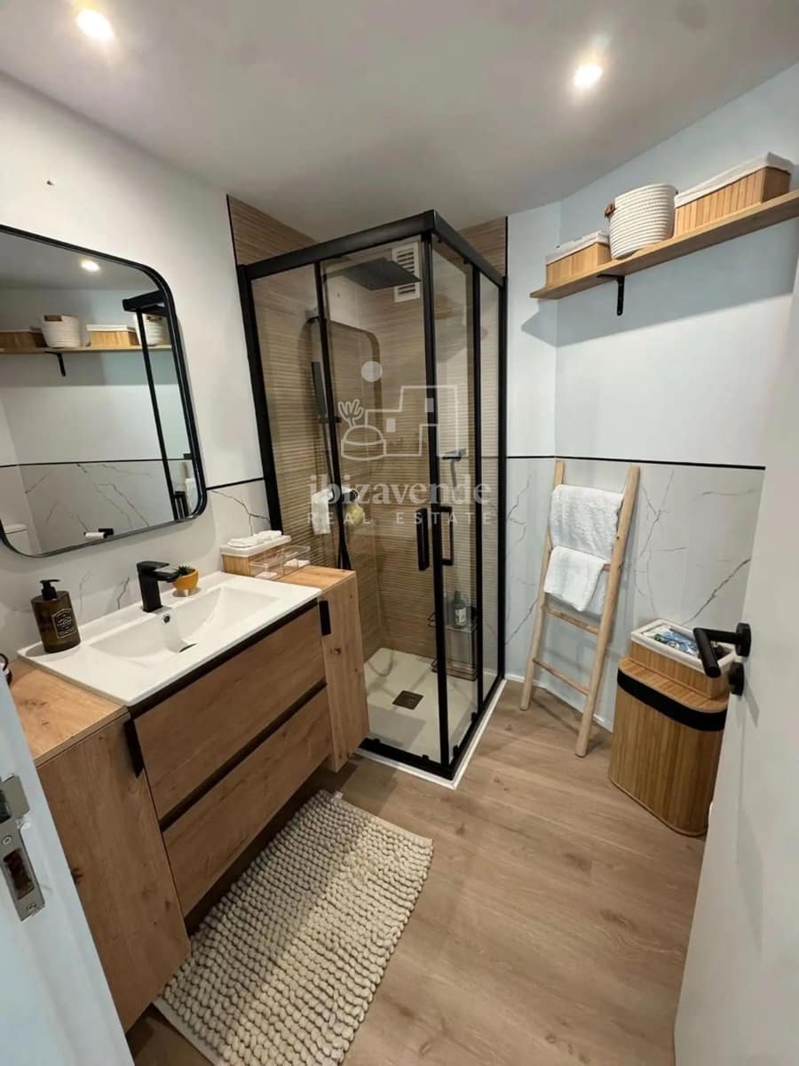 2 soverom Leilighet til salgs i Ibiza by med svømmebasseng - € 849 000 (Ref: 8886345)