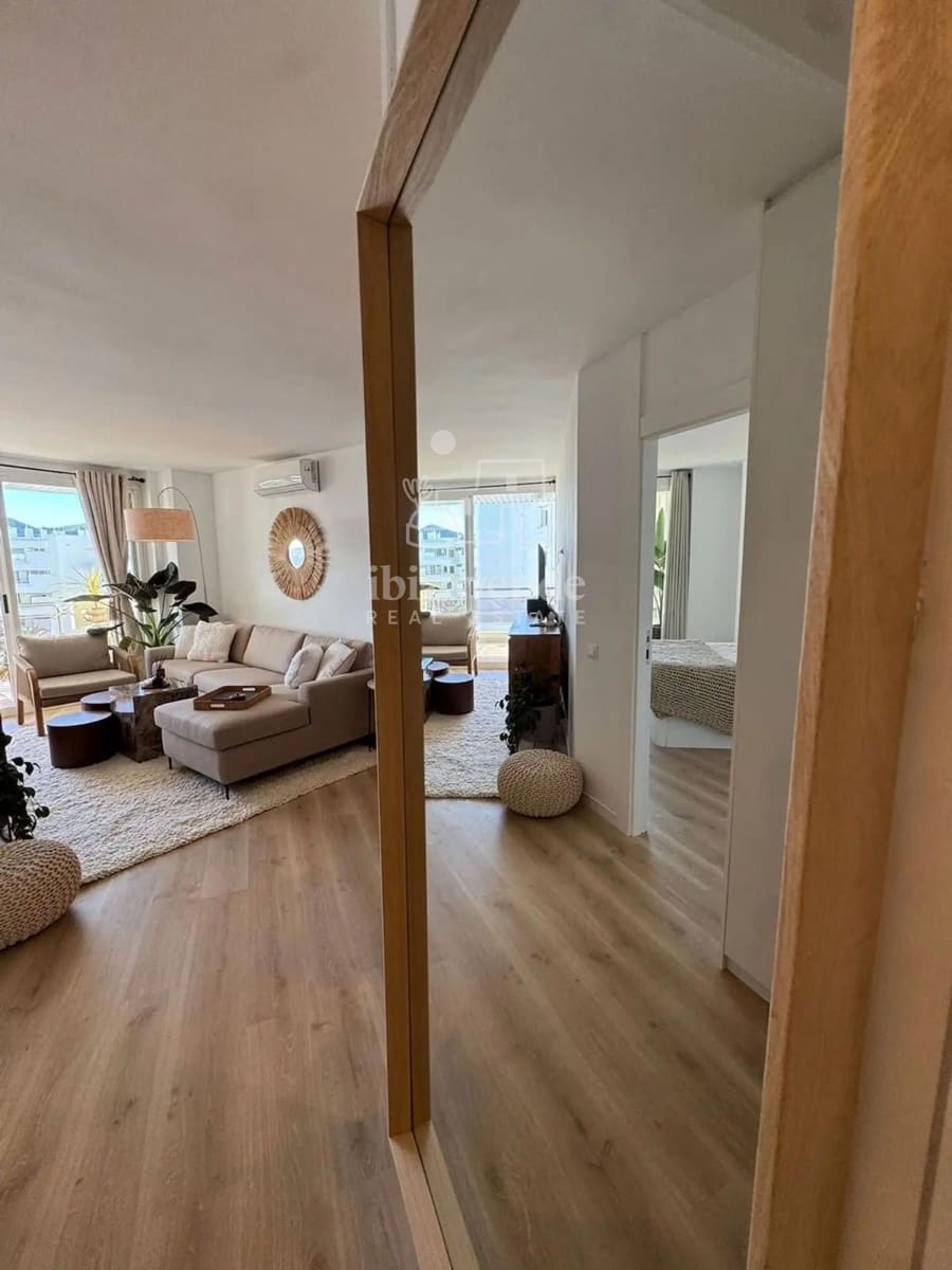 2 soverom Leilighet til salgs i Ibiza by med svømmebasseng - € 849 000 (Ref: 8886345)