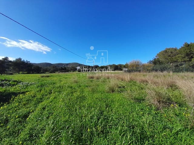 Building Plot for sale in Santa Eulalia / Santa Eularia - € 100,000 (Ref: 8886347)