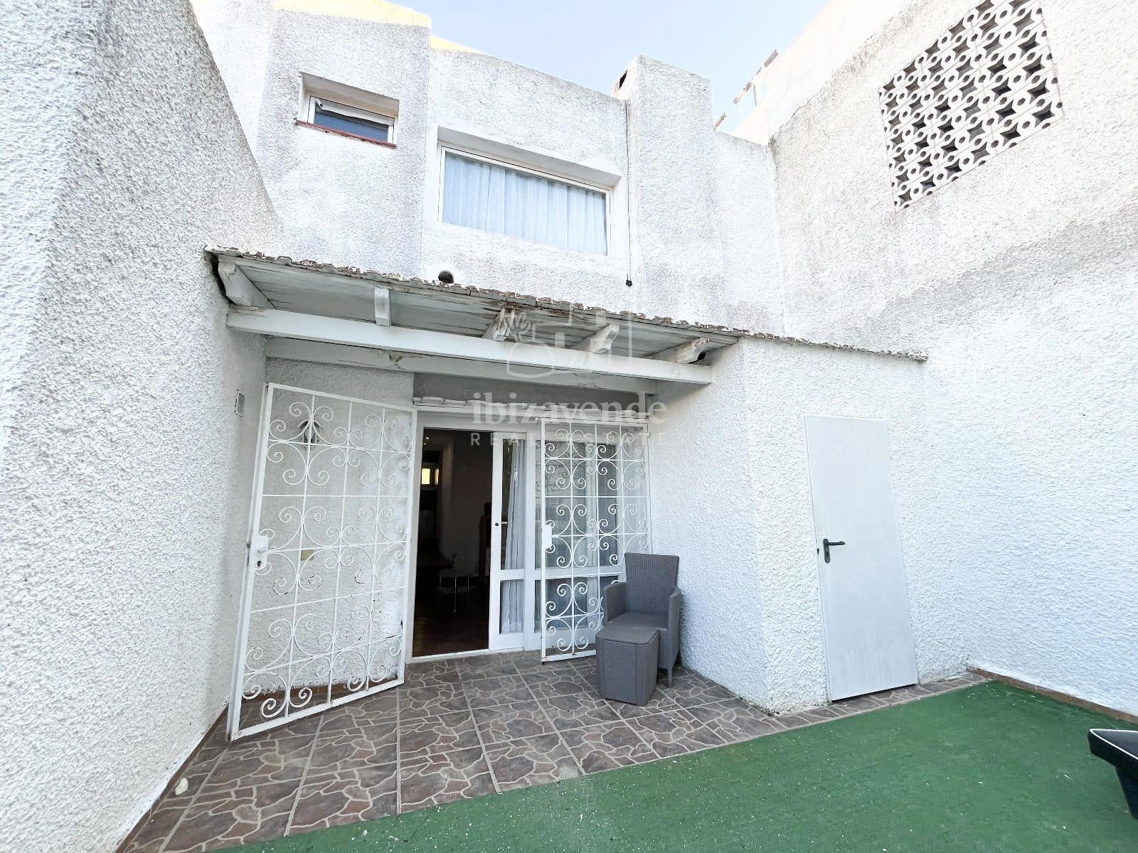 3 chambre Maison de Ville à vendre à Cala Tarida avec garage - 740 000 € (Ref: 8889261)