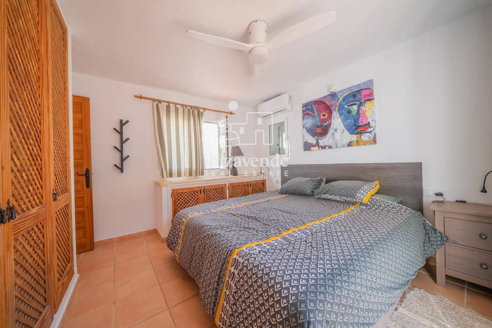 4 soveværelse Villa til leje i Cala Tarida med garage - € 8.000 (Ref: 8941528)