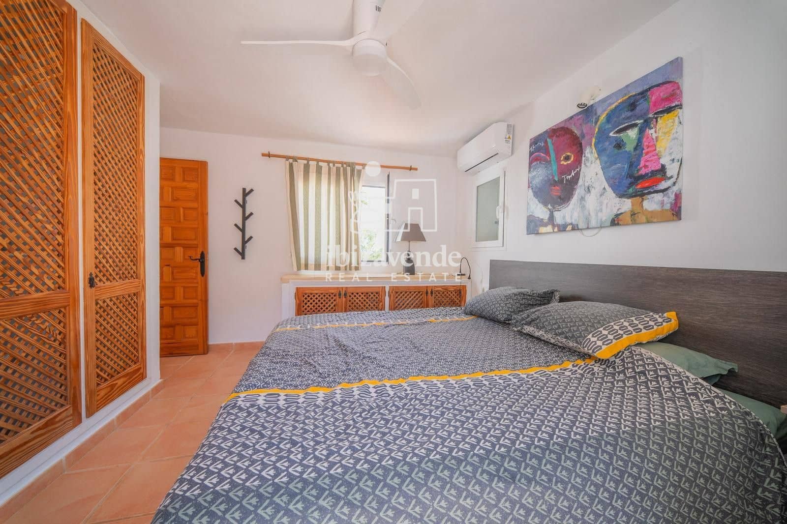 4 soveværelse Villa til leje i Cala Tarida med garage - € 8.000 (Ref: 8941528)