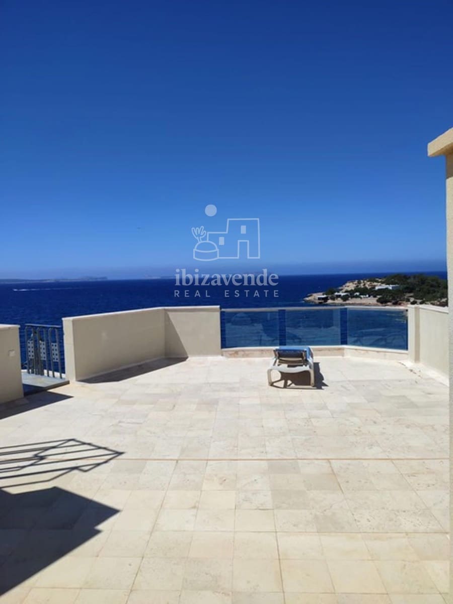 Appartement de 1 chambre à louer à Cala Gracio avec piscine garage - 3 000 € (Ref: 8946868)