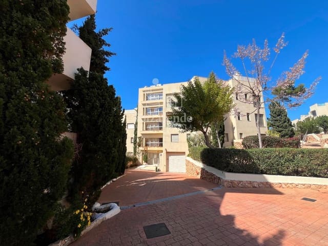 Appartement de 1 chambre à louer à Cala Gracio, Sant Antoni de Portmany avec piscine garage - 3 000 € (Ref: 8946868)