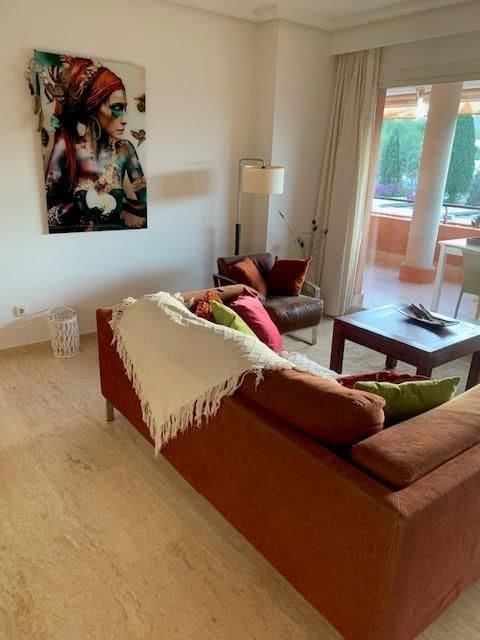 2 soveværelse Lejlighed til leje i Roca Llisa med swimmingpool garage - € 1.500 (Ref: 8988735)