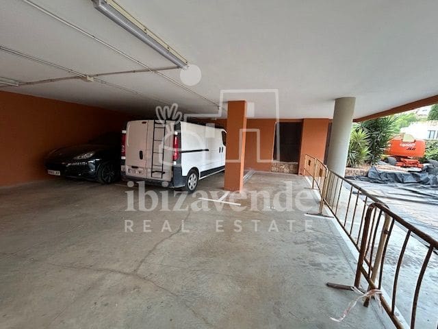 2 soveværelse Lejlighed til leje i Roca Llisa med swimmingpool garage - € 1.500 (Ref: 8988735)