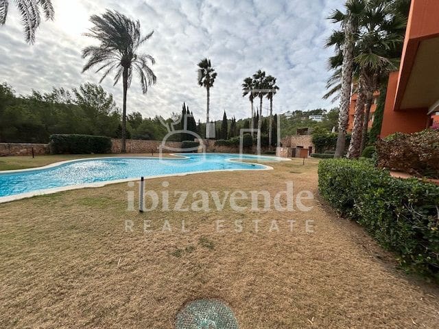 2 soveværelse Lejlighed til leje i Roca Llisa med swimmingpool garage - € 1.500 (Ref: 8988735)