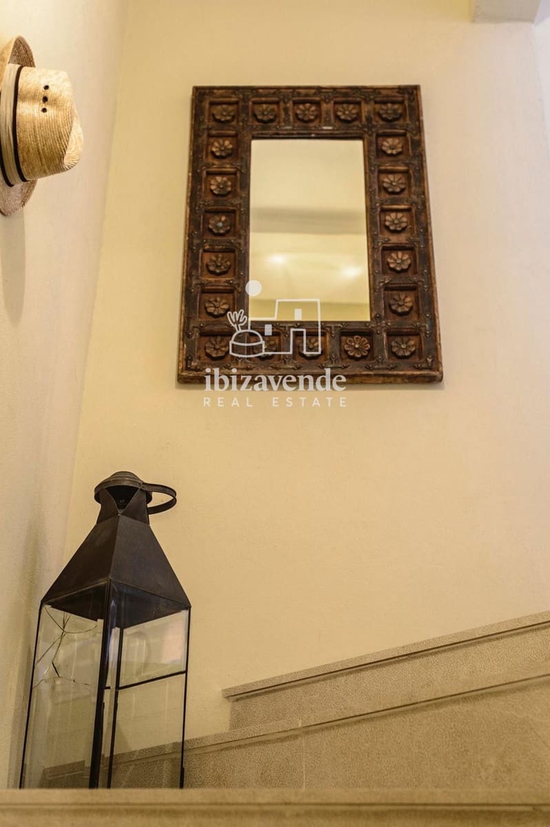 2 bedroom Penthouse for sale in Ibiza / Eivissa town - € 620,000 (Ref: 8999388)