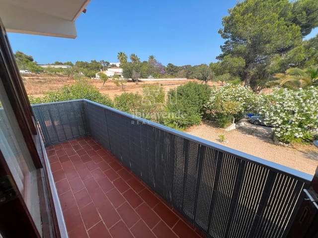 2 slaapkamer Flat te huur in Es Caná, Santa Eulalia / Santa Eularia met garage - € 2.000 (Ref: 9035438)