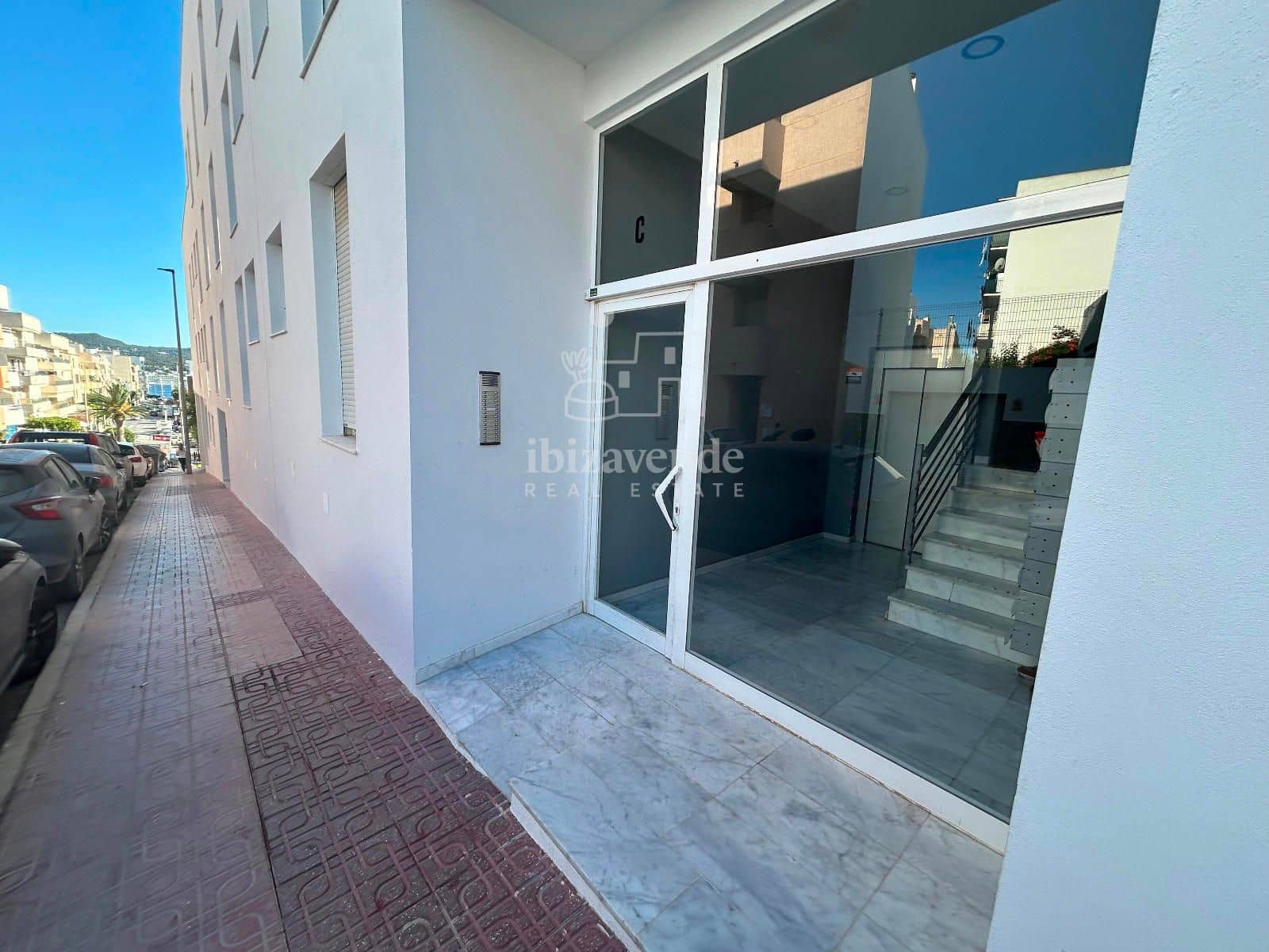 2 soverom Leilighet til leie i Sant Antoni de Portmany - € 1 800 (Ref: 9035442)