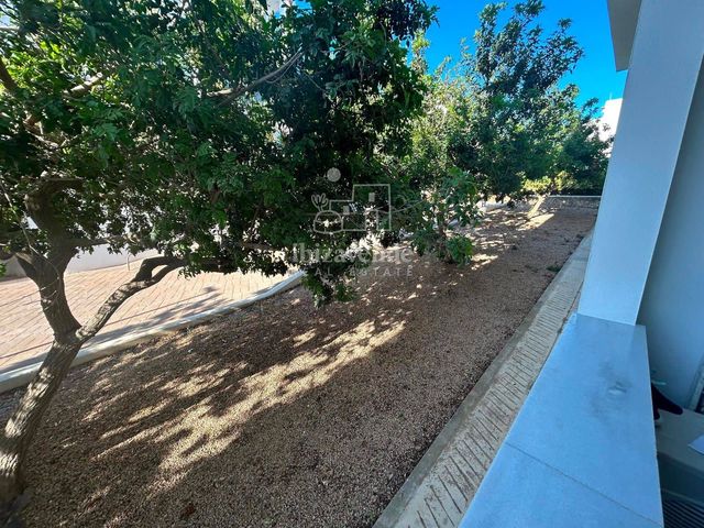 2 soverom Leilighet til leie i Sant Antoni de Portmany - € 1 800 (Ref: 9035442)
