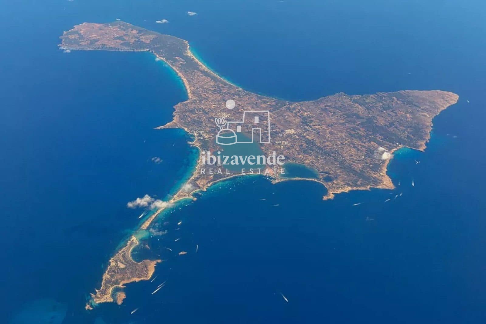 4 bedroom Villa for sale in Formentera municipality - € 1,970,000 (Ref: 9035444)