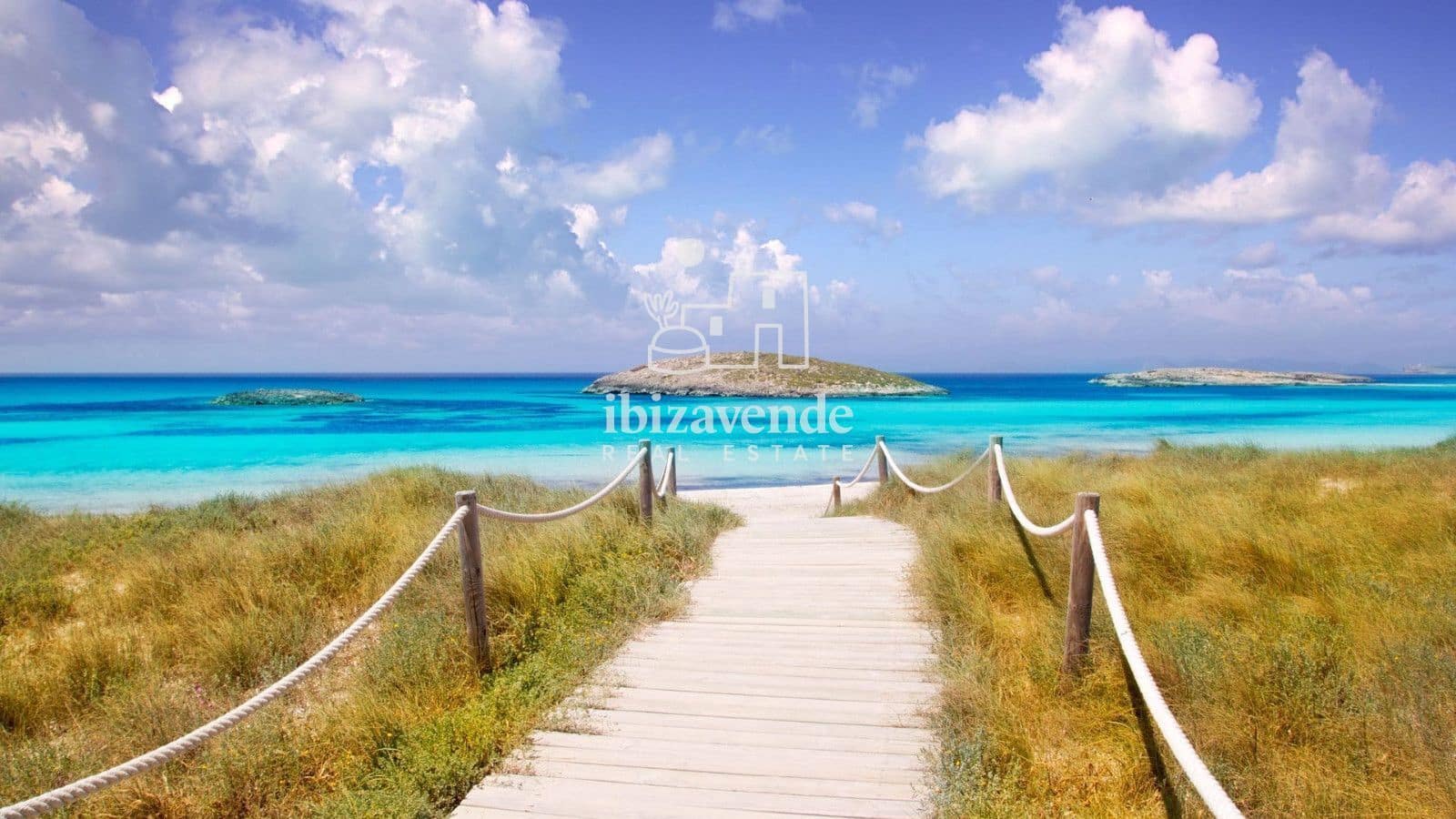 4 bedroom Villa for sale in Formentera municipality - € 1,970,000 (Ref: 9035444)