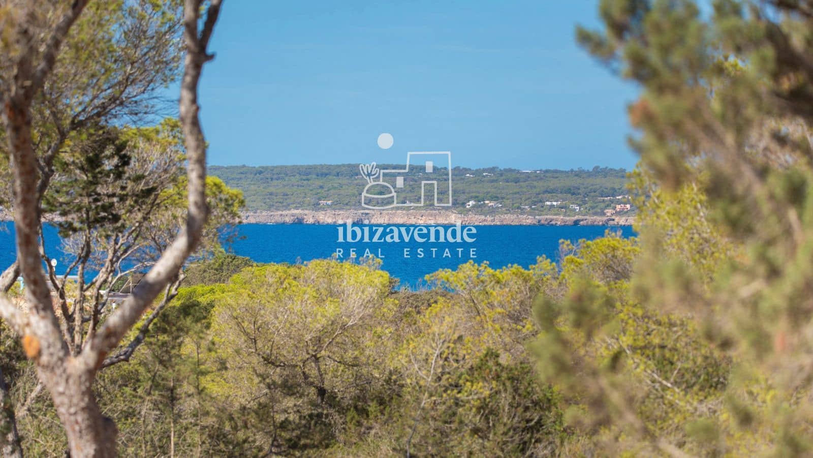 4 bedroom Villa for sale in Formentera municipality - € 1,970,000 (Ref: 9035444)