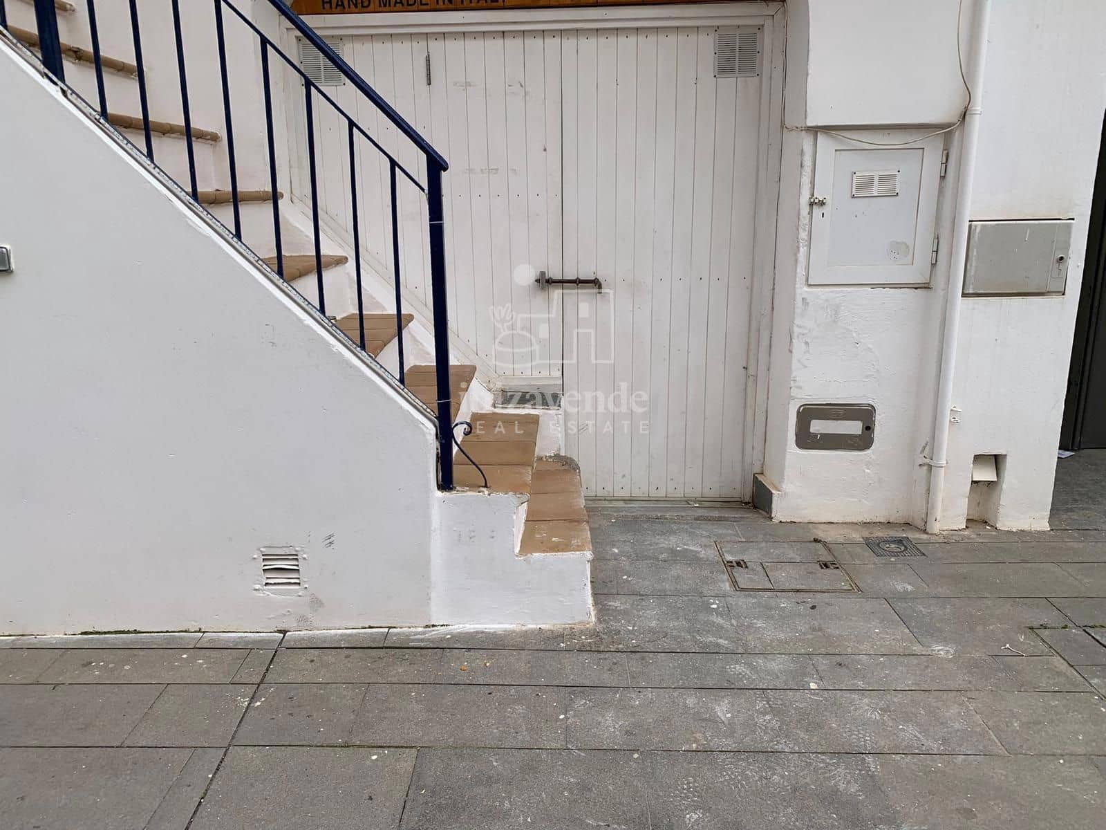 Erhverv til leje i Ibiza by - € 1.666 (Ref: 9035445)