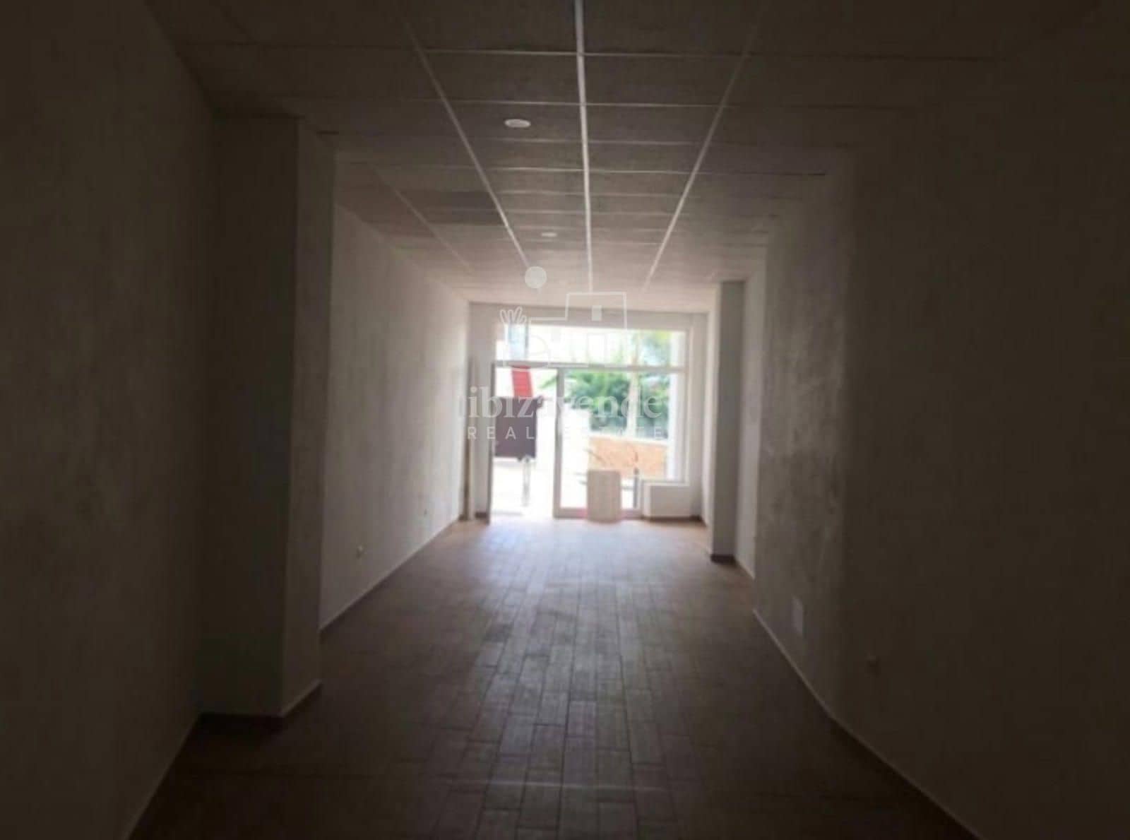 Kommersiell til salgs i Sant Antoni de Portmany - € 165 000 (Ref: 9035447)