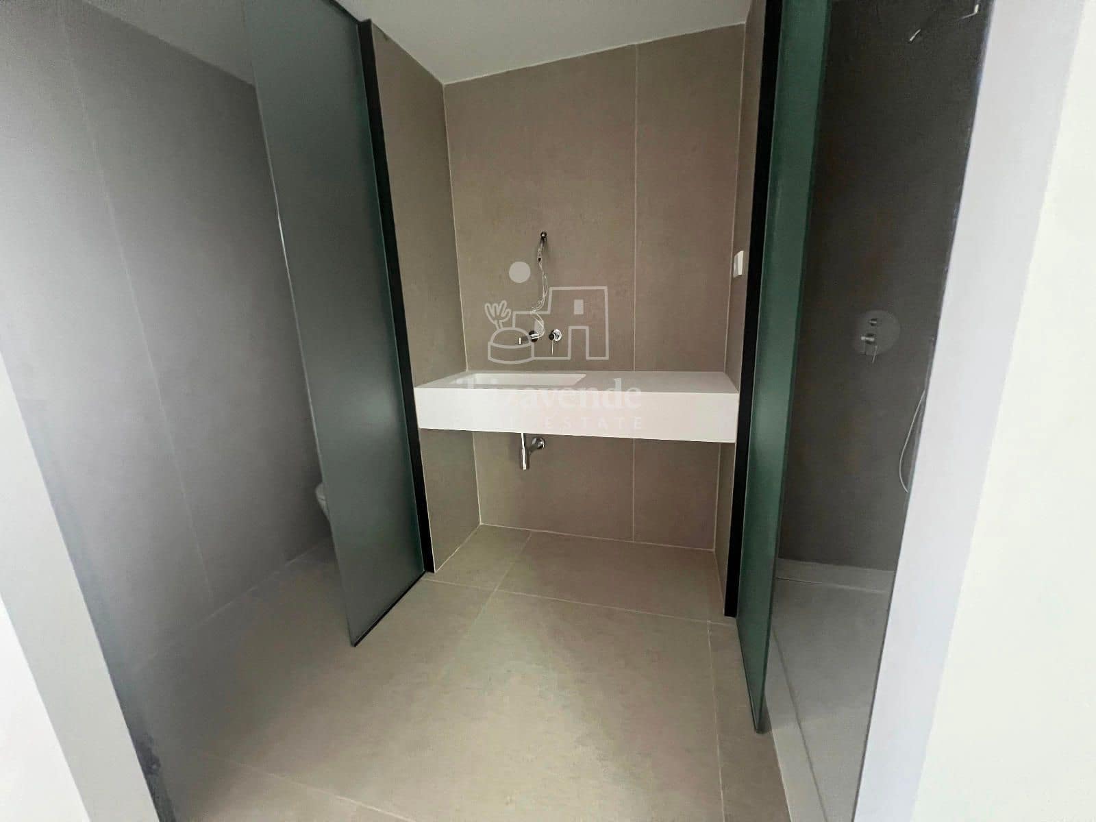 5 soveværelse Villa til leje i Santa Eulalia / Santa Eularia med swimmingpool garage - € 9.000 (Ref: 9035449)