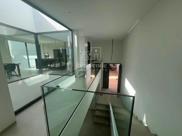 5 camera da letto Villa da affittare in Santa Eulalia / Santa Eularia con piscina garage - 9.000 € (Rif: 9035449)