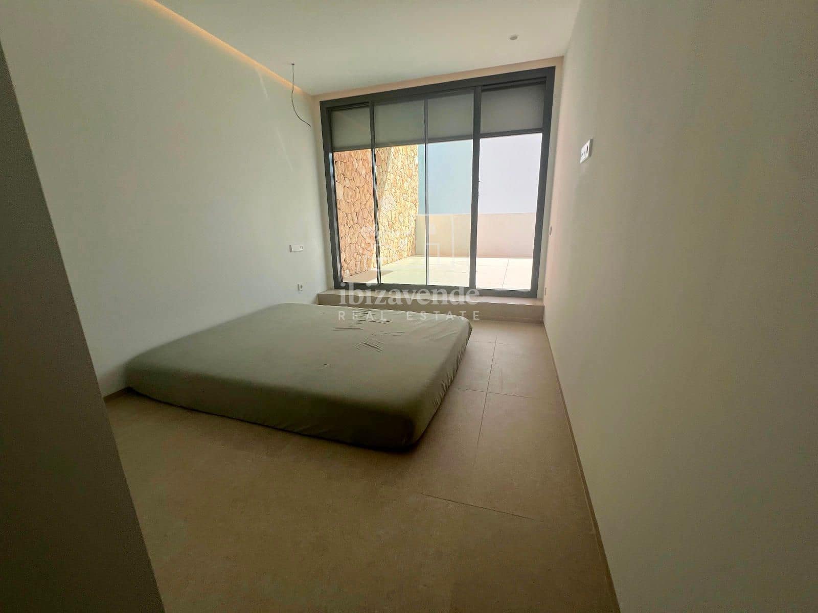 5 soveværelse Villa til leje i Santa Eulalia / Santa Eularia med swimmingpool garage - € 9.000 (Ref: 9035449)