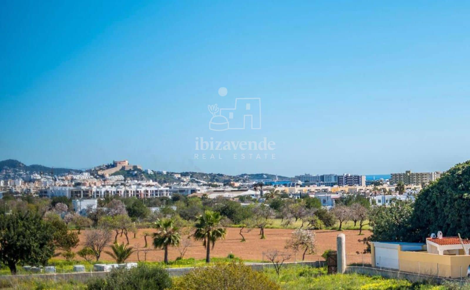 Bouwgrond te koop in Sant Jordi de Ses Salines - € 850.000 (Ref: 9041448)