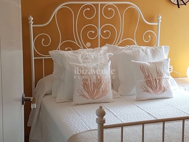 2 soverom Leilighet til salgs i Ibiza by med svømmebasseng - € 950 000 (Ref: 9041449)