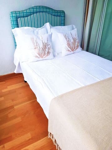 2 soverom Leilighet til salgs i Ibiza by med svømmebasseng - € 950 000 (Ref: 9041449)