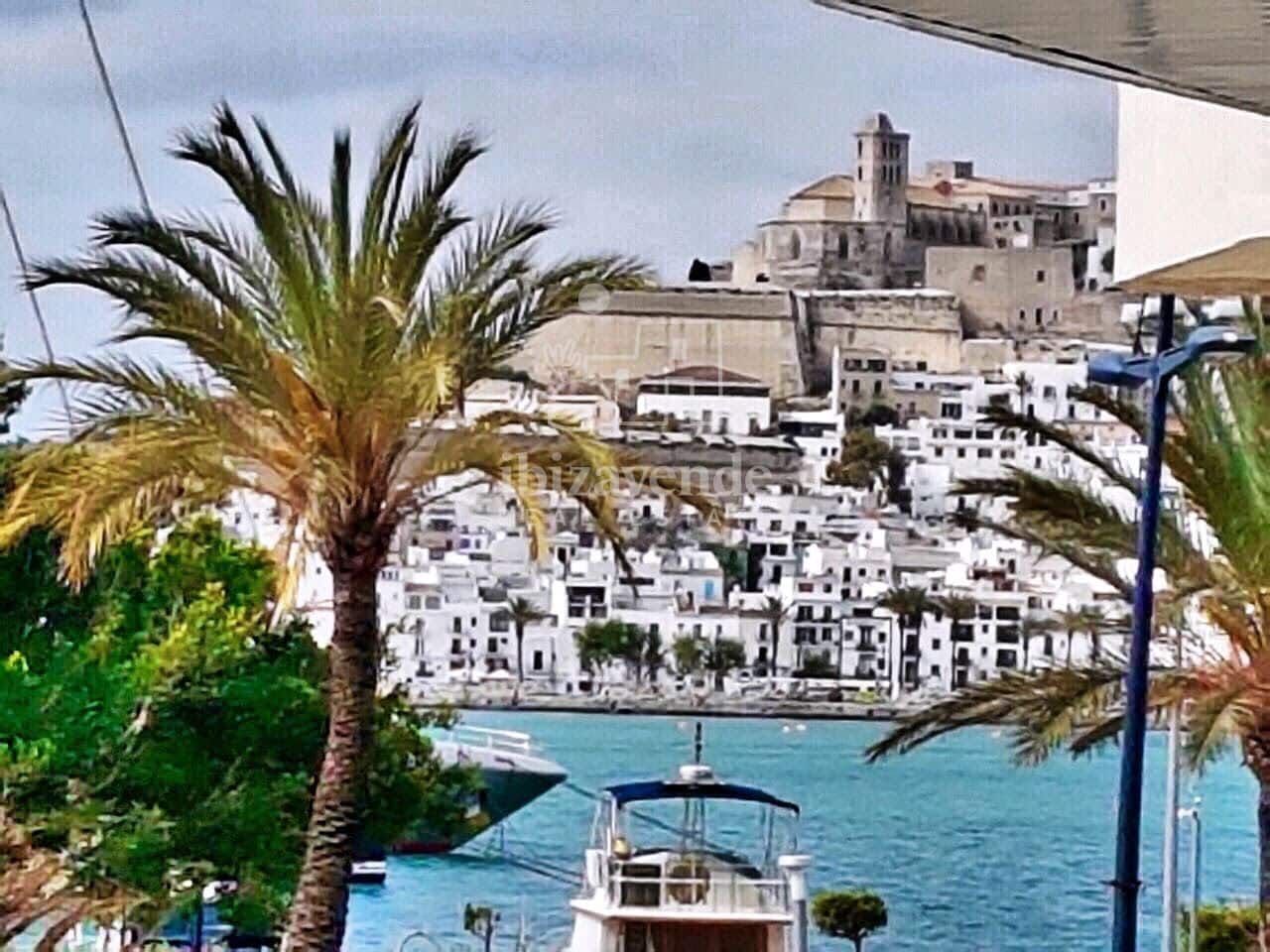 2 soverom Leilighet til salgs i Ibiza by med svømmebasseng - € 950 000 (Ref: 9041449)