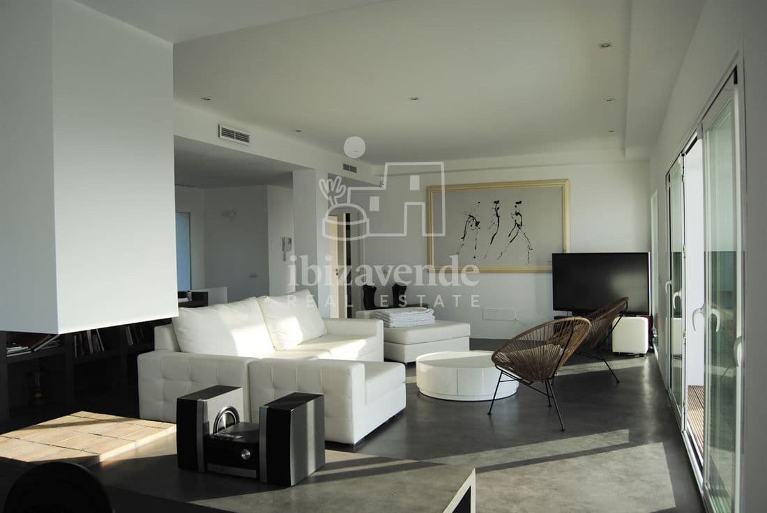 4 soveværelse Villa til salg i Cala Moli med swimmingpool garage - € 6.600.000 (Ref: 9041453)