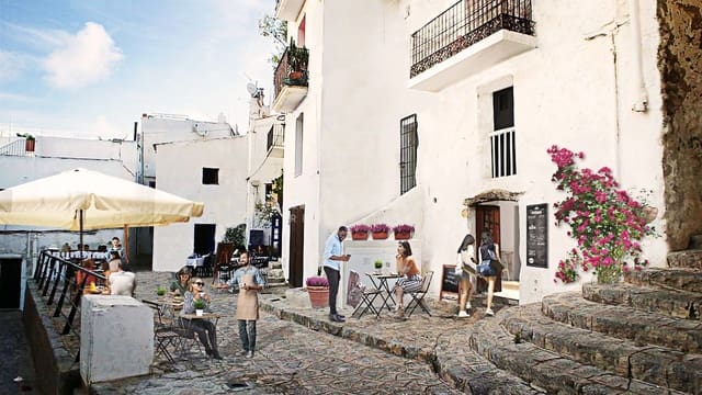 Kommersiell til salgs i Ibiza by - € 300 000 (Ref: 9041458)